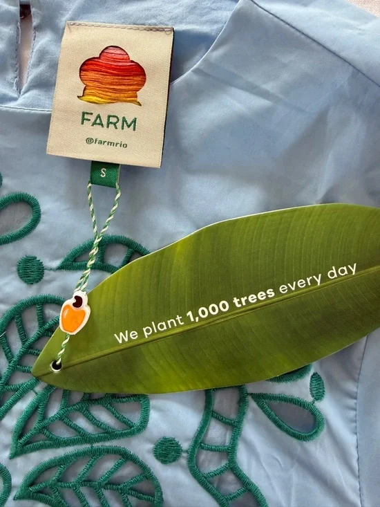 Farm Rio Light Blue And Green Graphic Richelieu Crop Top - Picture 8 of 9